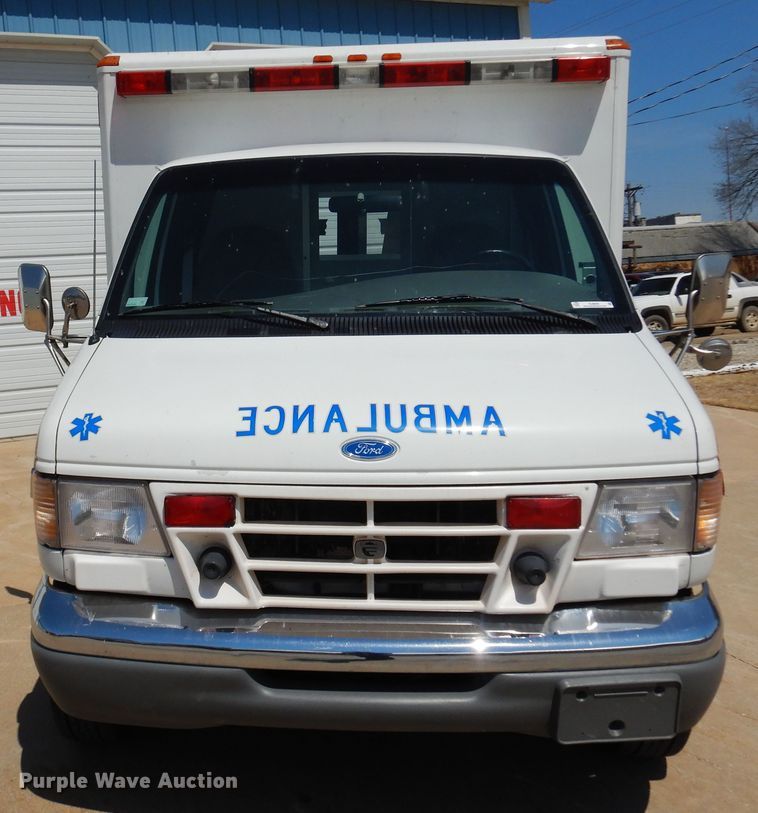image for item KJ9609 1997 Ford E350  ambulance