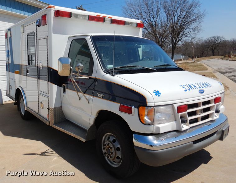 image for item KJ9609 1997 Ford E350  ambulance