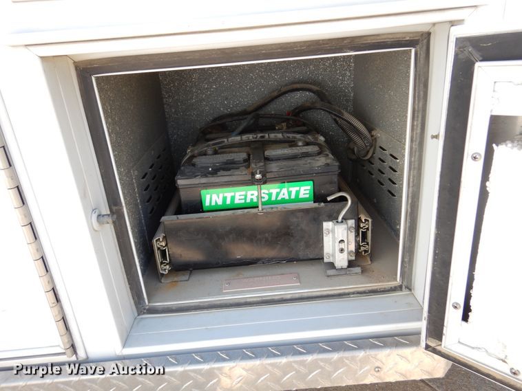 image for item KJ9609 1997 Ford E350  ambulance