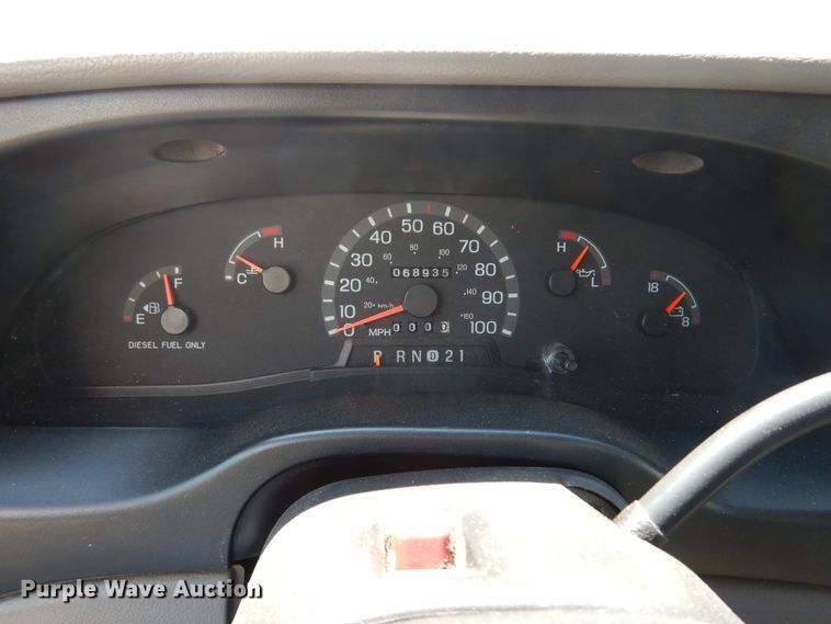 image for item KJ9609 1997 Ford E350  ambulance