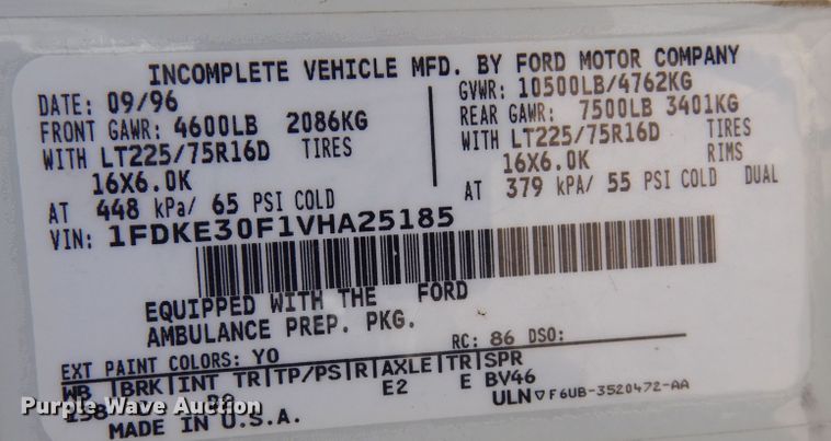 image for item KJ9609 1997 Ford E350  ambulance