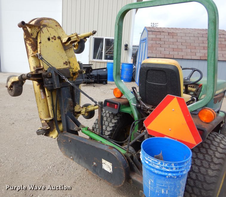 image for item KT9106 John Deere 855  tractor