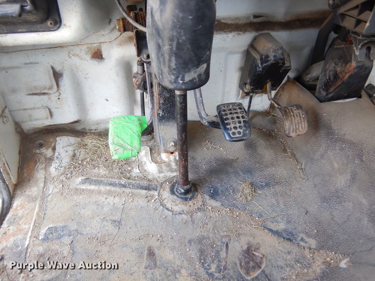 image for item KT9107 Daihatsu S80LP-JTRK  mini truck