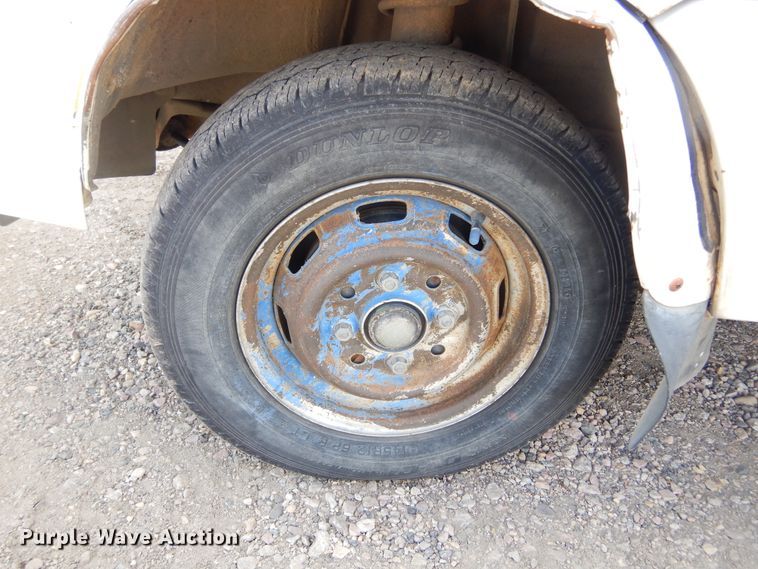 image for item KT9107 Daihatsu S80LP-JTRK  mini truck