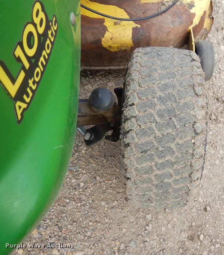 image for item KT9108 John Deere L108  lawn mower