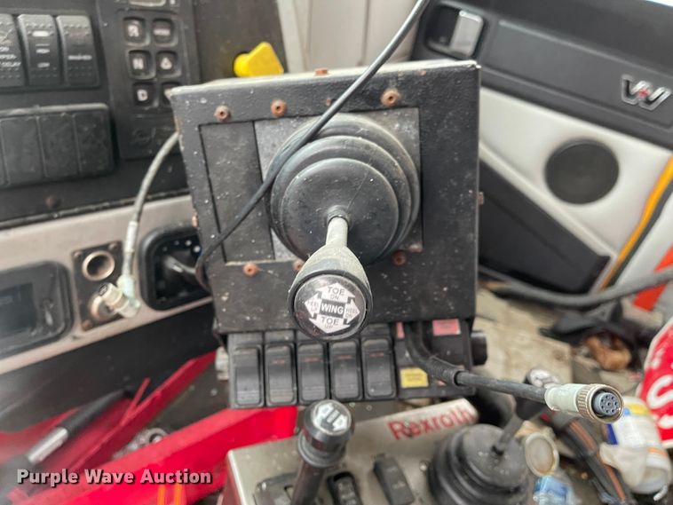 image for item KT9659 2015 Western Star 4700 SF  dump truck