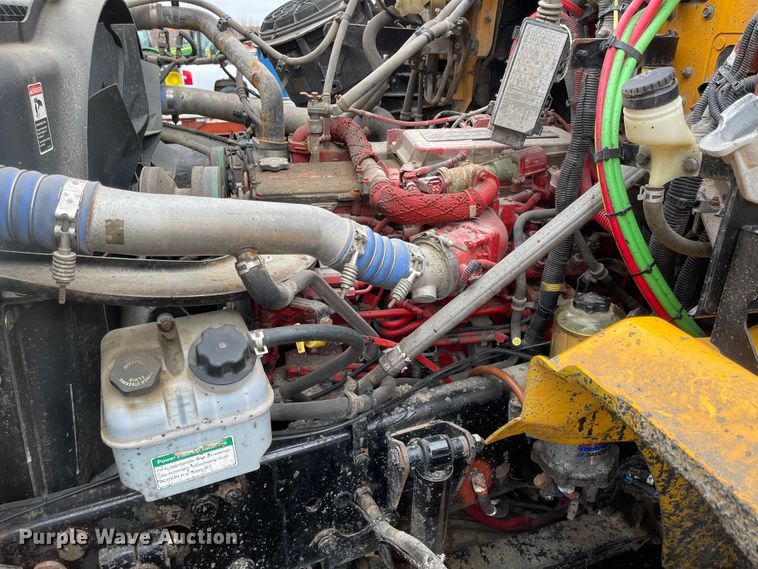 image for item KT9659 2015 Western Star 4700 SF  dump truck