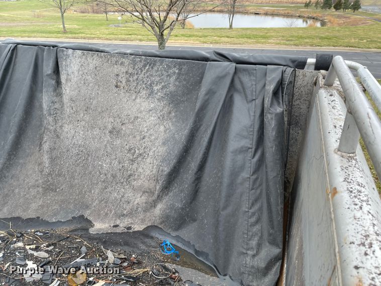 image for item KT9659 2015 Western Star 4700 SF  dump truck