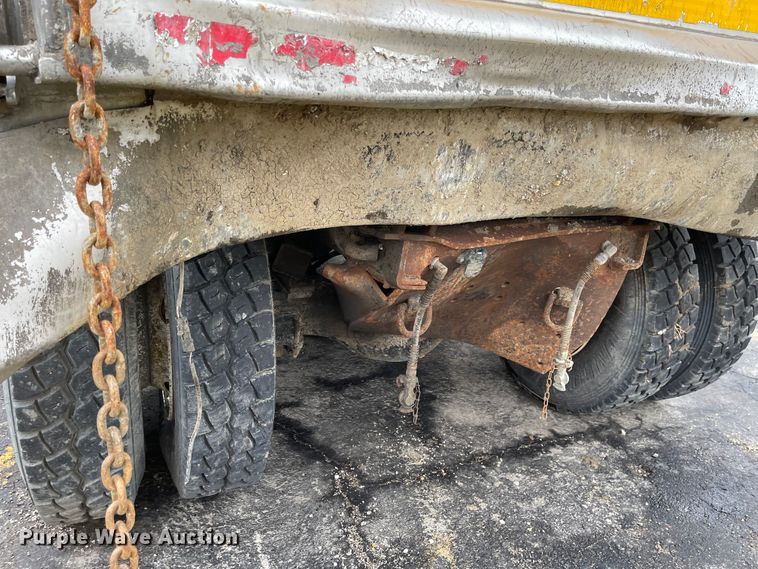 image for item KT9659 2015 Western Star 4700 SF  dump truck