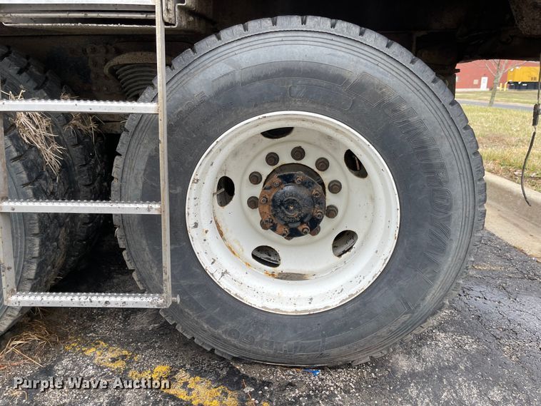 image for item KT9659 2015 Western Star 4700 SF  dump truck