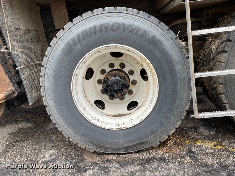 image for item KT9659 2015 Western Star 4700 SF  dump truck