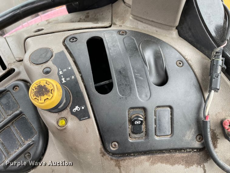 image for item KT9660 2014 Case 125 Maxxum  MFWD tractor