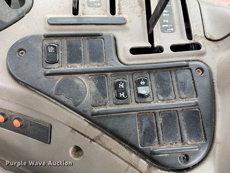 image for item KT9660 2014 Case 125 Maxxum  MFWD tractor