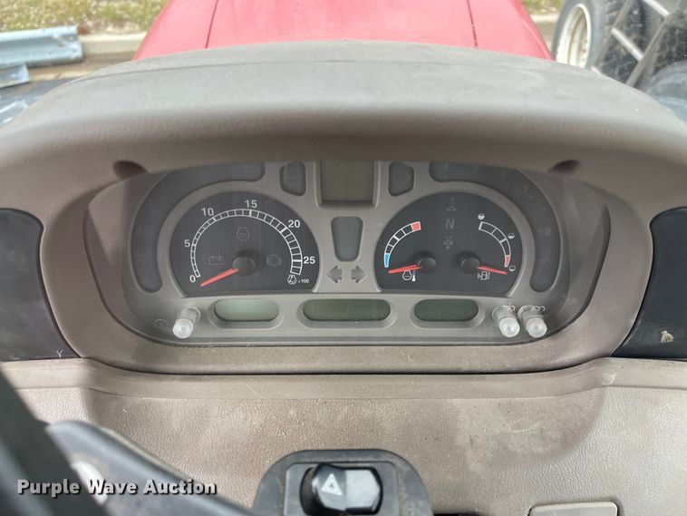 image for item KT9660 2014 Case 125 Maxxum  MFWD tractor