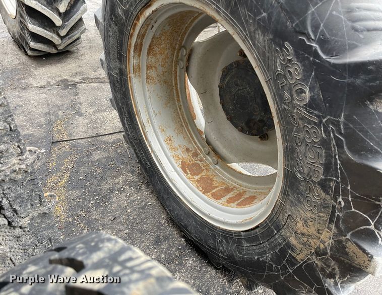 image for item KT9660 2014 Case 125 Maxxum  MFWD tractor