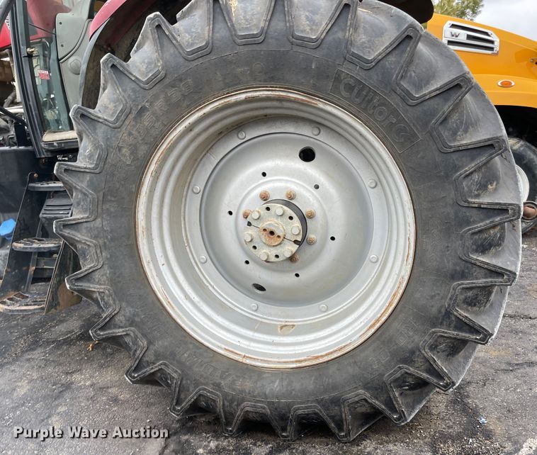 image for item KT9660 2014 Case 125 Maxxum  MFWD tractor