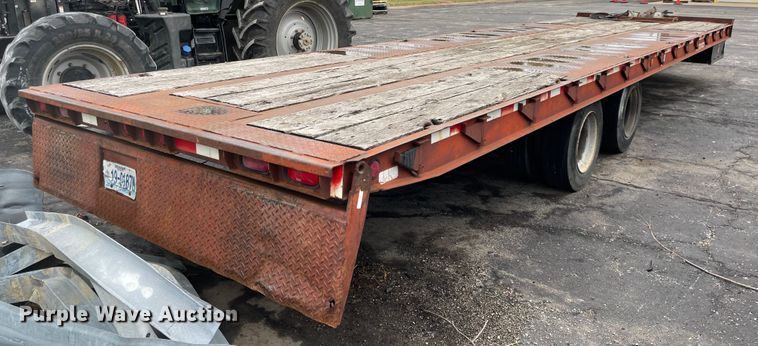 image for item KT9661 1997 Trail-Eze PDLX20TC31  tilt deck equipment trailer
