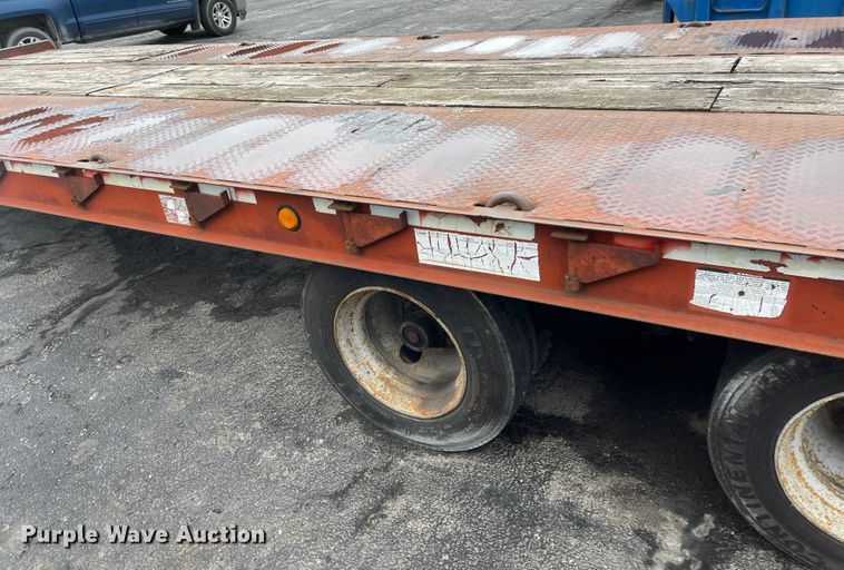 image for item KT9661 1997 Trail-Eze PDLX20TC31  tilt deck equipment trailer