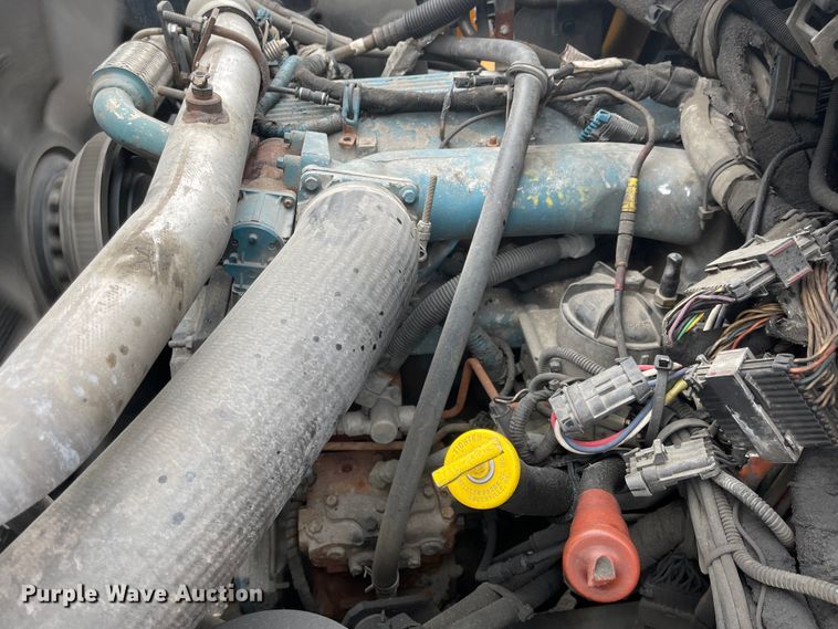 image for item KT9666 2006 International 7400  dump truck