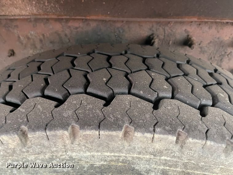 image for item KT9671 2006 International 7400  dump truck