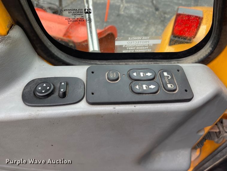 image for item KT9674 2006 International 7400  dump truck