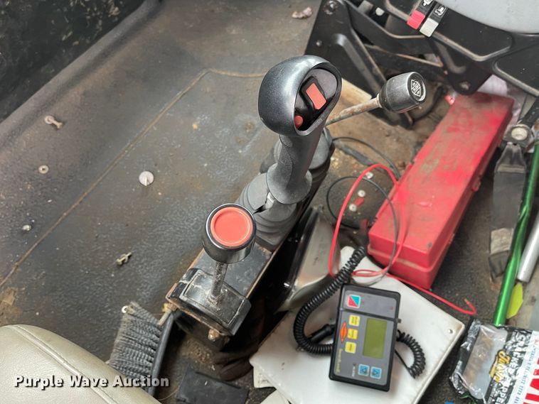 image for item KT9674 2006 International 7400  dump truck