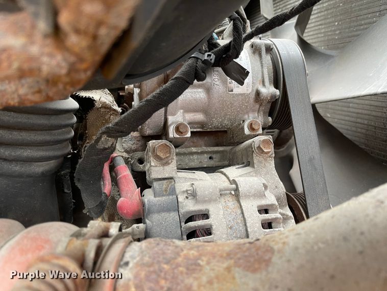 image for item KT9674 2006 International 7400  dump truck