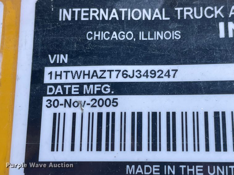 image for item KT9674 2006 International 7400  dump truck