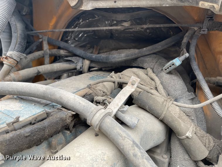 image for item KT9676 2006 International 7400  dump truck