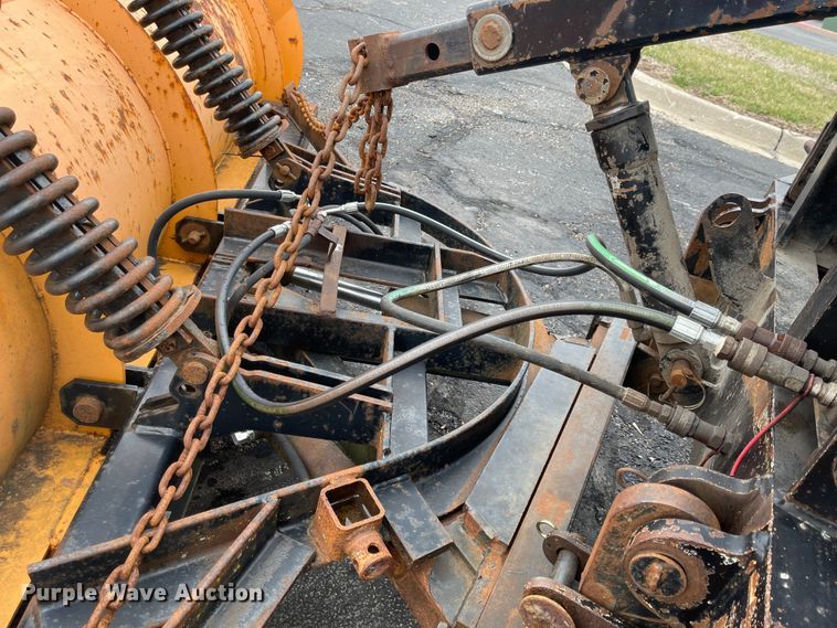 image for item KT9676 2006 International 7400  dump truck