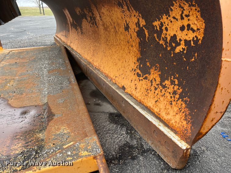 image for item KT9676 2006 International 7400  dump truck