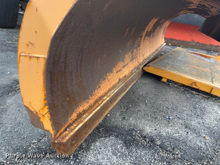 image for item KT9676 2006 International 7400  dump truck