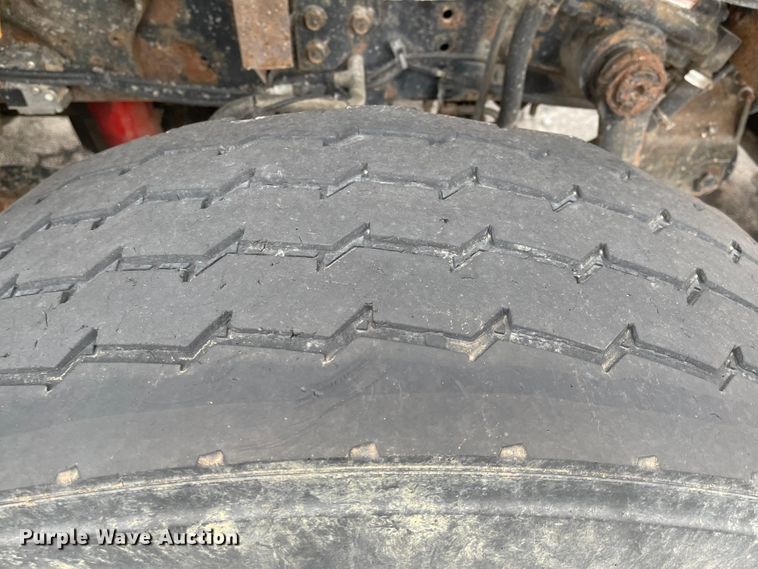 image for item KT9676 2006 International 7400  dump truck