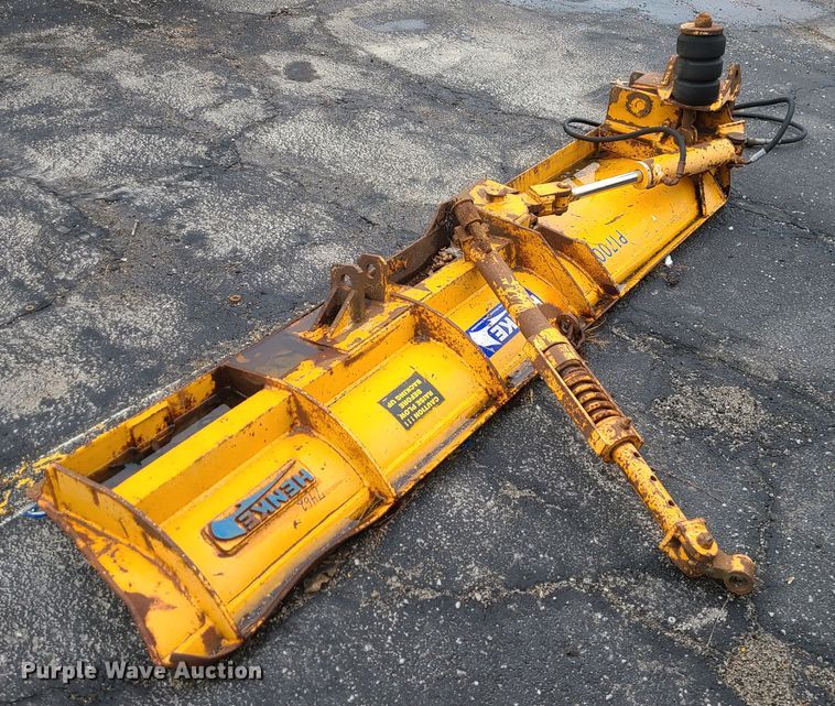 image for item KT9680 2005 International 7400  dump truck