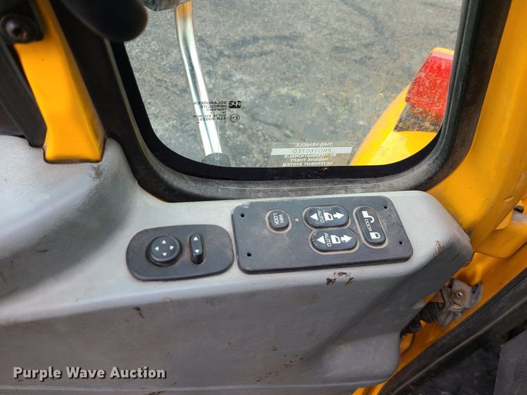 image for item KT9684 2006 International 7400  dump truck