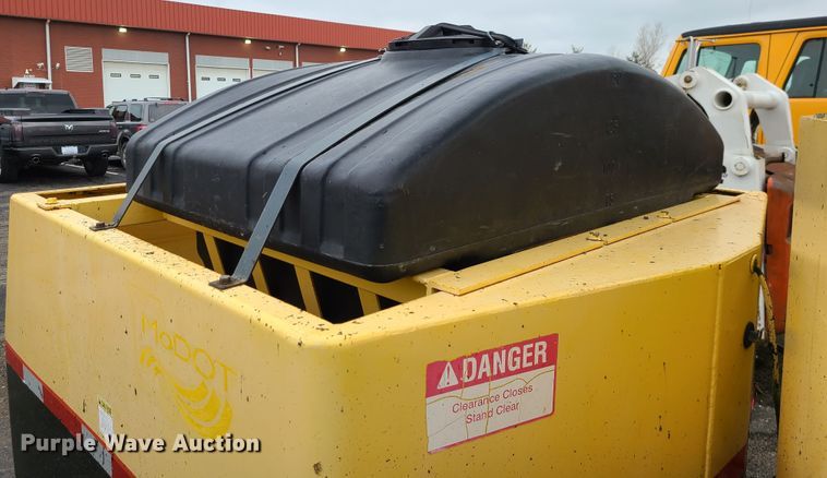 image for item KT9688 Hypac C530AH  pneumatic roller