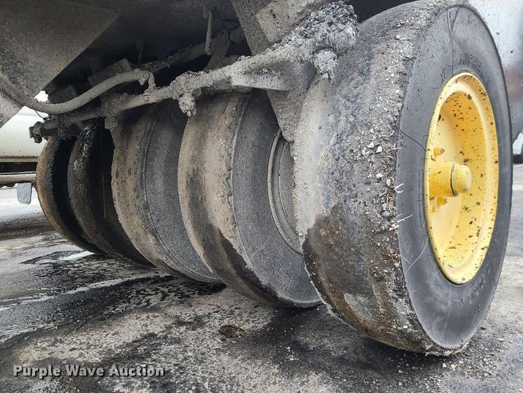 image for item KT9688 Hypac C530AH  pneumatic roller