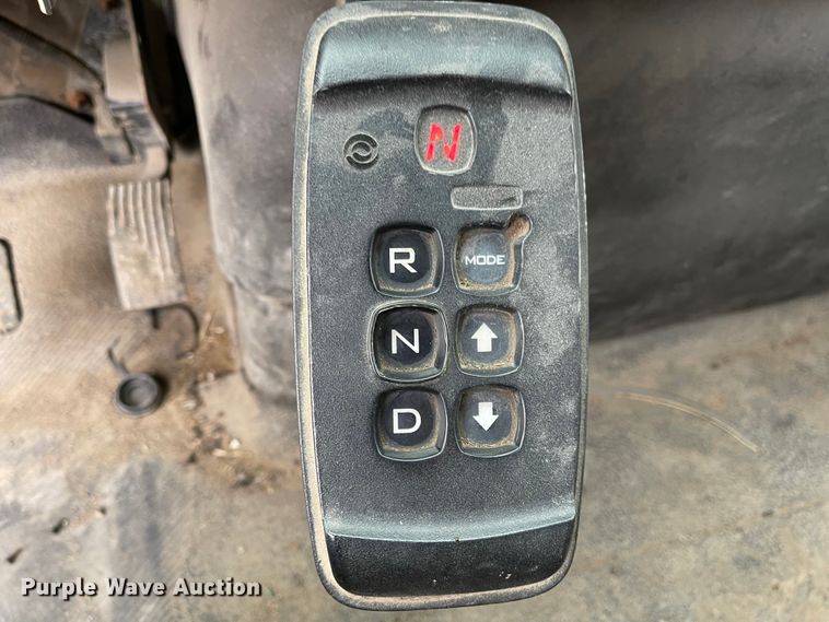 image for item KT9691 2006 International 7400  dump truck