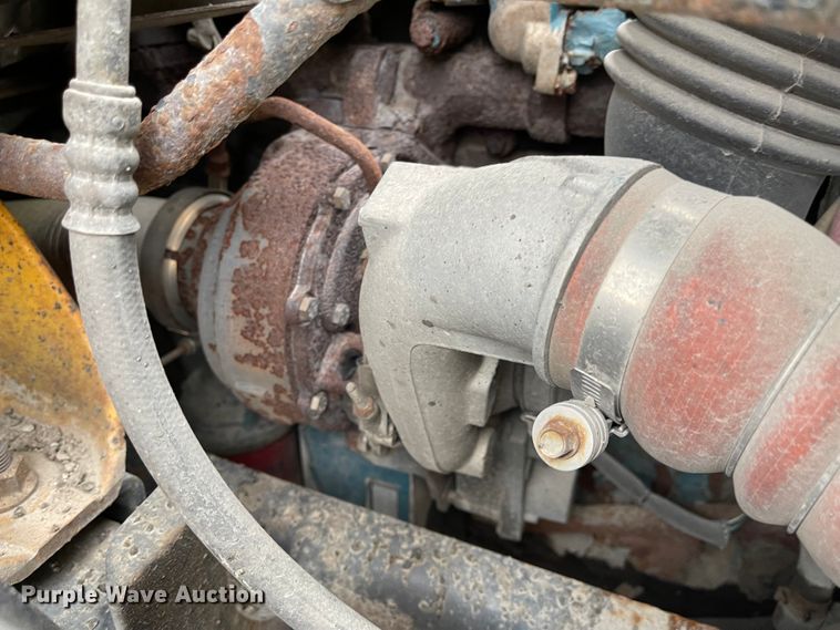 image for item KT9691 2006 International 7400  dump truck