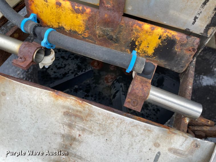 image for item KT9691 2006 International 7400  dump truck