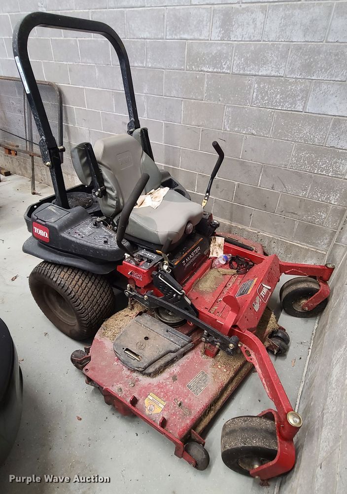 image for item KT9699 Toro 6000 Series  ZTR lawn mower
