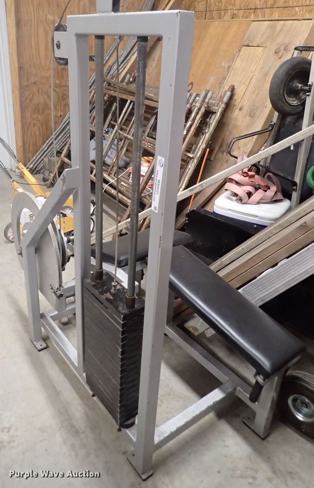 image for item MA9531 Wynmor  leg curl machine