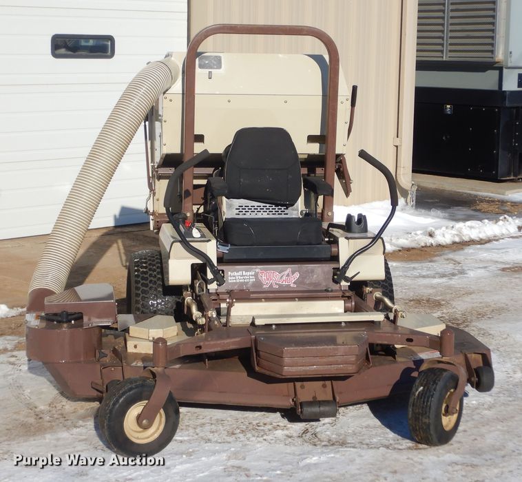 image for item MX9868 Grasshopper 335  ZTR lawn mower