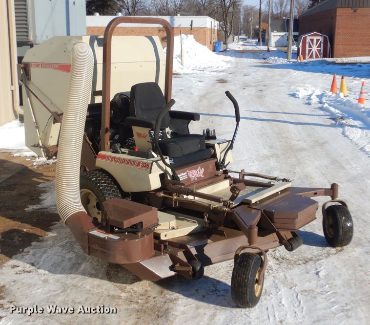 image for item MX9868 Grasshopper 335  ZTR lawn mower