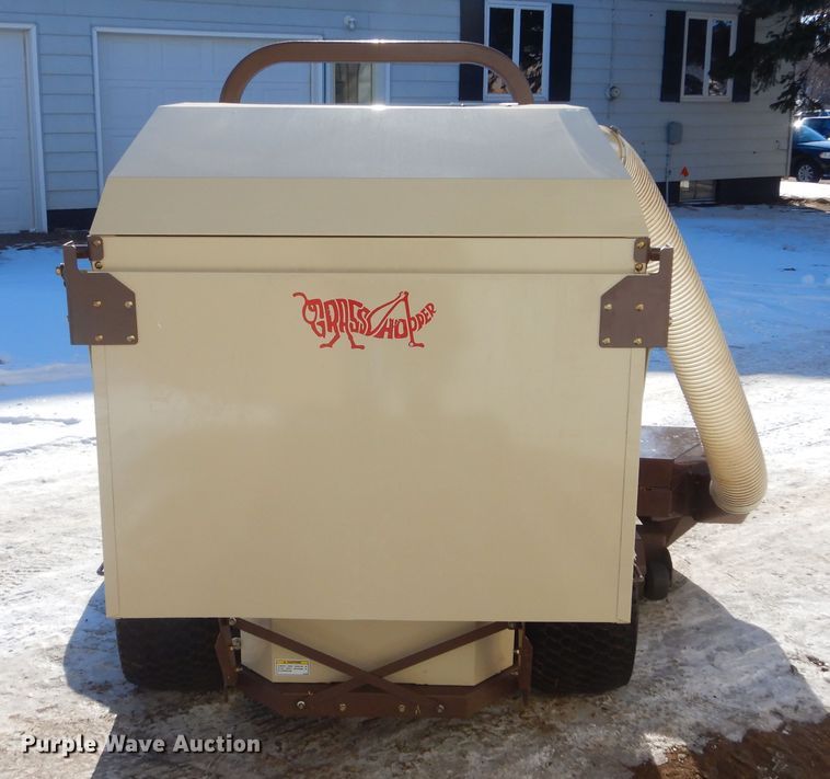 image for item MX9868 Grasshopper 335  ZTR lawn mower