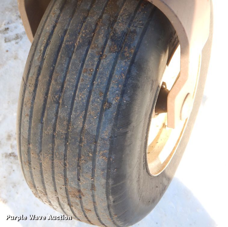 image for item MX9868 Grasshopper 335  ZTR lawn mower