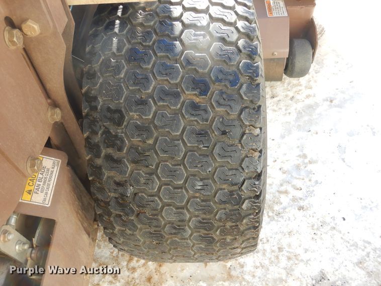 image for item MX9868 Grasshopper 335  ZTR lawn mower