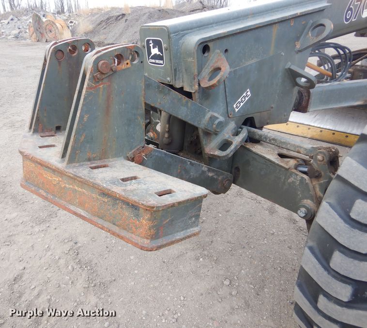 image for item MX9919 1984 John Deere 670A  motor grader
