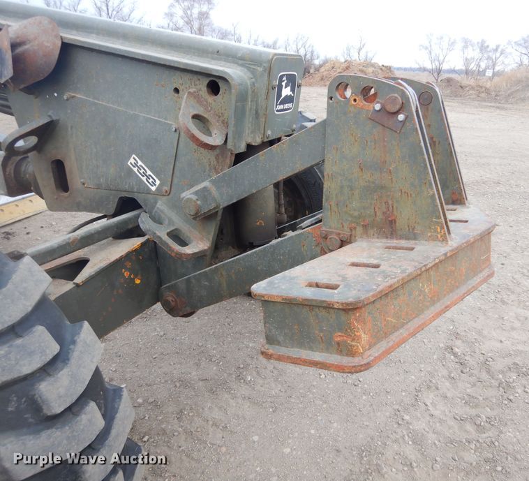 image for item MX9919 1984 John Deere 670A  motor grader