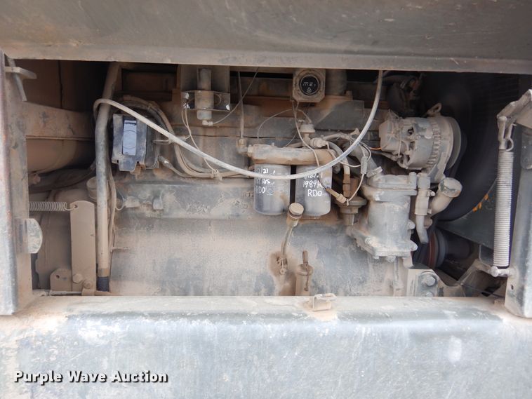 image for item MX9919 1984 John Deere 670A  motor grader